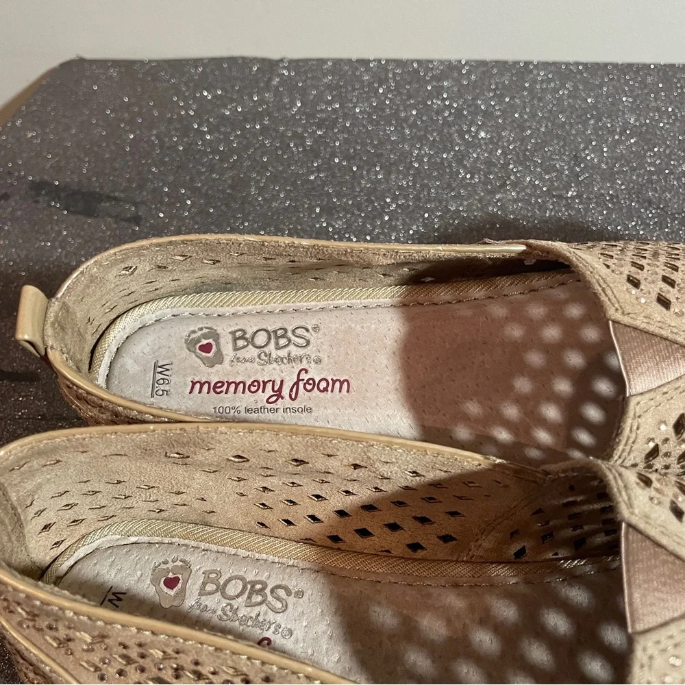 $⬇️  (NWOT). BOBS from Skechers™ - Picture 6 of 9